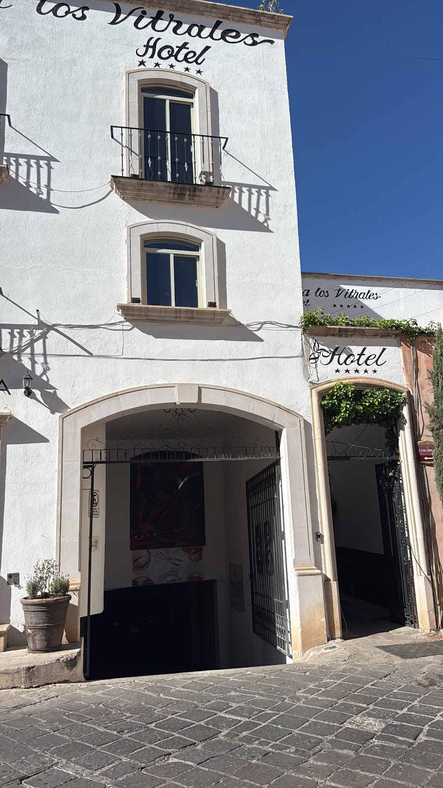 Logo de Hotel Casona los Vitrales