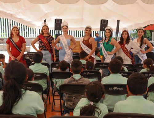 Conviven reinas de Federaciones y Clubes Migrantes de Zacatecas con niñas y niños de Casa Cuna