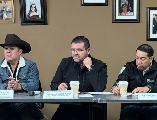 En audiencia pública, atiende Gobierno del Estado a la comunidad zacatecana radicada en el exterior